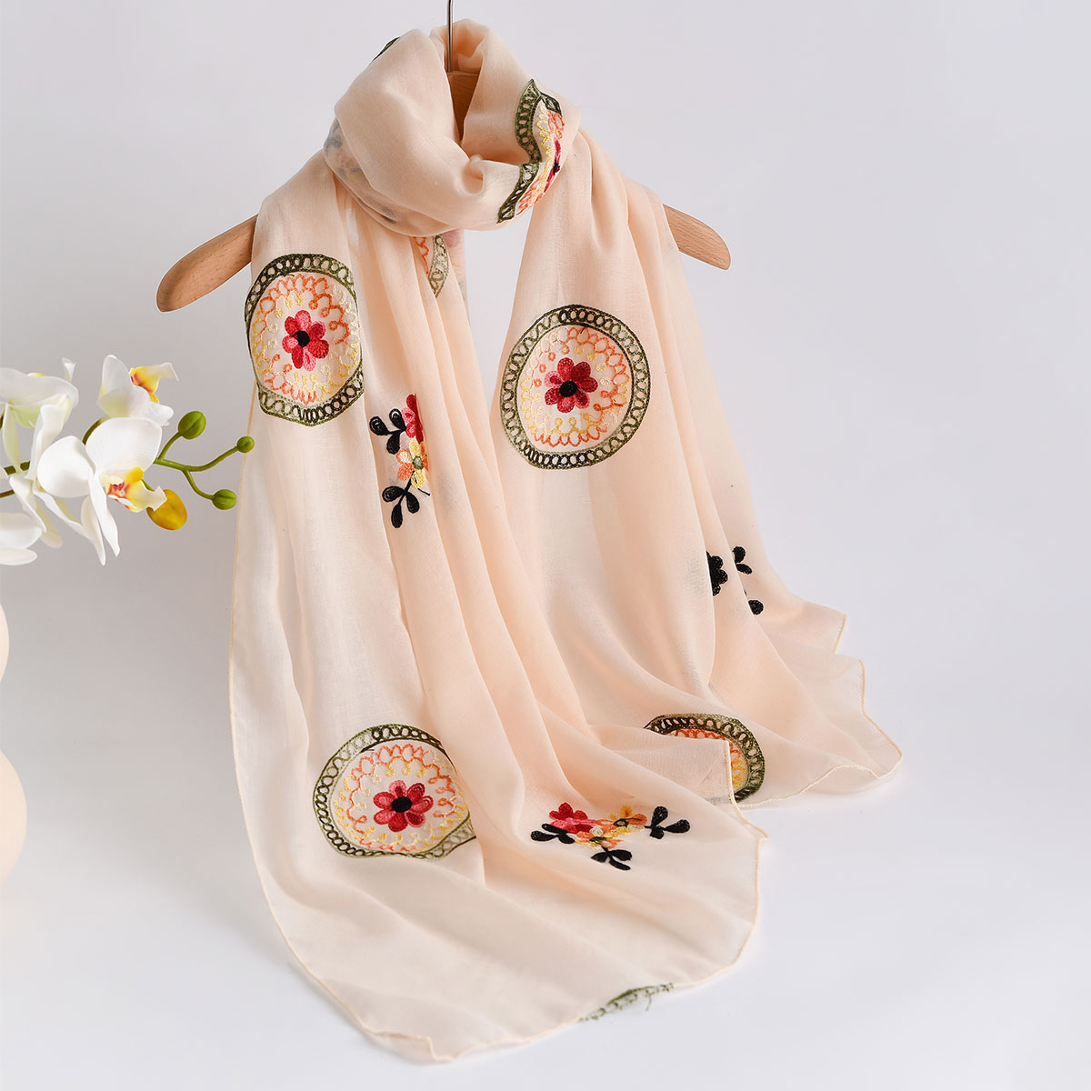 Summer New Lightweight Breatha - огляд і ціна Embroidery Shawl