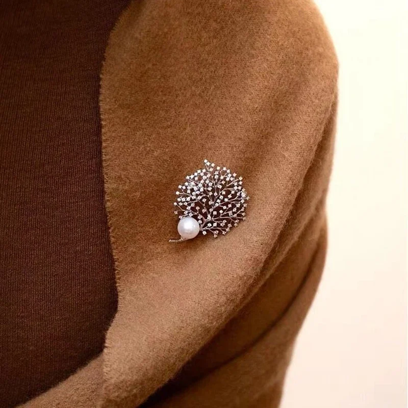 Natural Freshwater Pearl Brooc - огляд і ціна Embroidery Australia